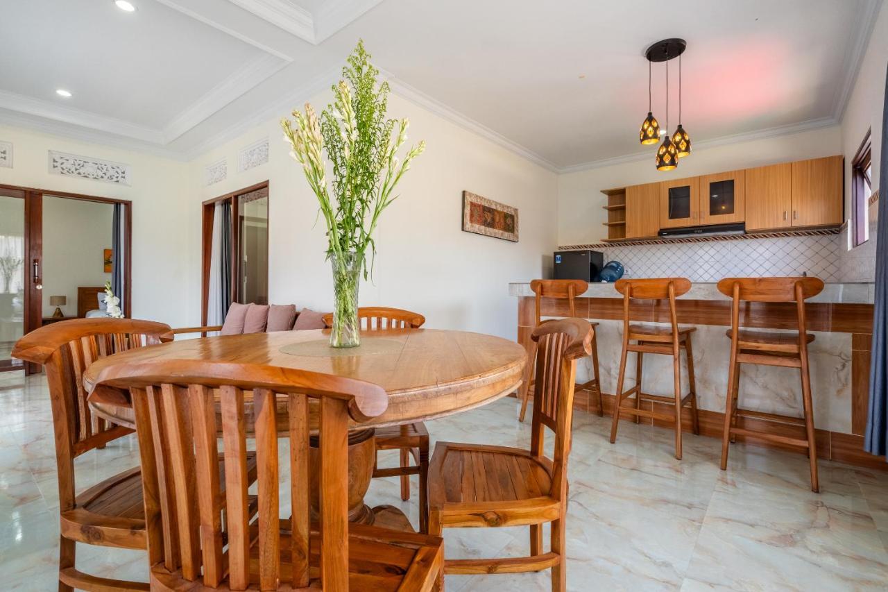 Rava Villa Andong Убуд Екстериор снимка